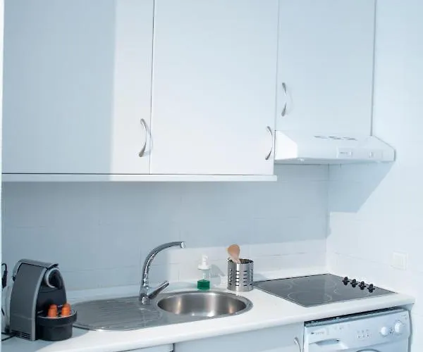 Monko Arena & Apartman *